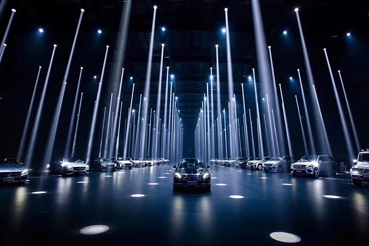 頂級品牌車展策劃:Porsche(Taycan 新車發表)、Mercedes-Benz、Ferrari 等國際頂尖車商展會策劃與高質感舞台空間設計